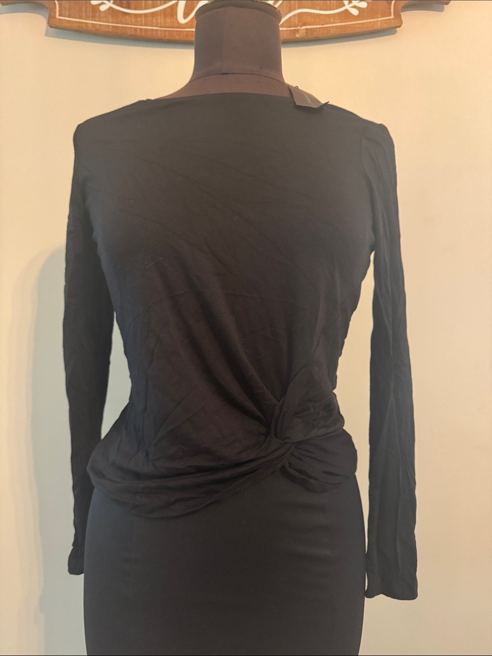 Dynamite Black Twist-Front Long Sleeve Top
